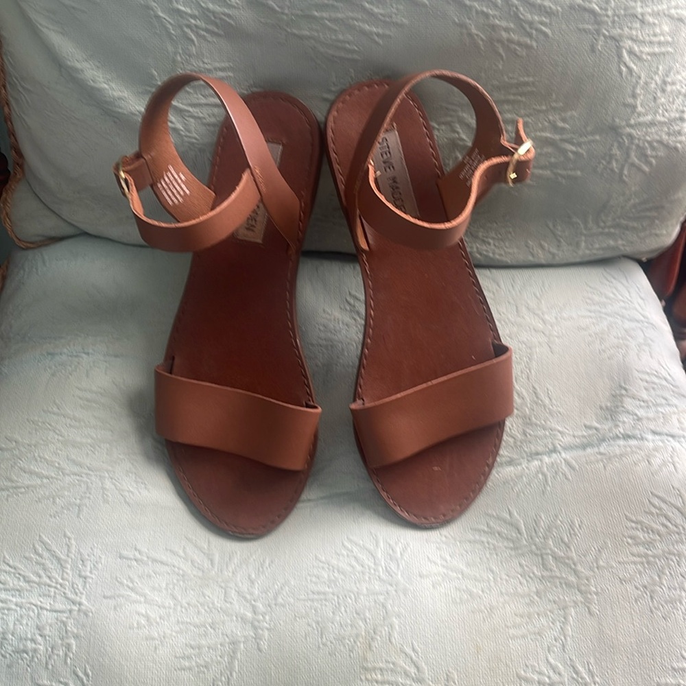 Steve Madden Sandals.     Size 7.5
